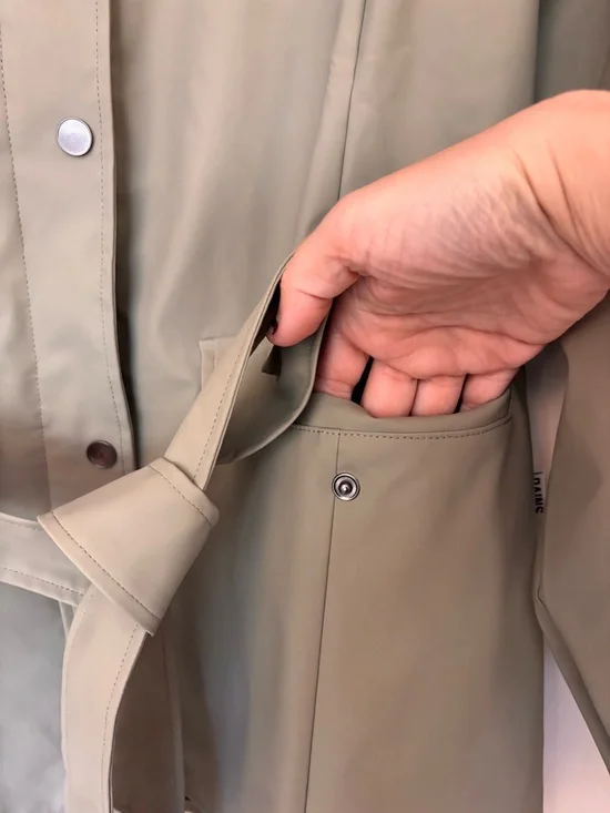 Rains Beige Hooded Trench Coat Size Medium Curve Jacket Scandi Gorpcore Work - Picture 6 of 16